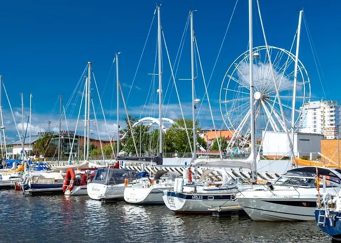 Amber Comfort Z Prywatnym Miejscem Parkingowym *